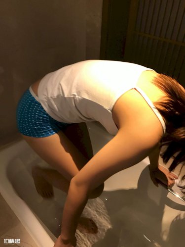 小姑子的味道完整视频带翻译